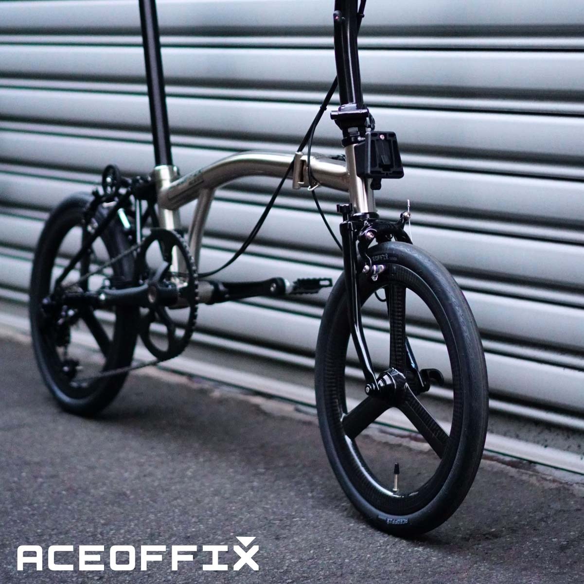 ACEOFFIX三摺車ACE01, 三刀碳輪,七段變速, 9.8公斤| 縱向折疊車｜類小 